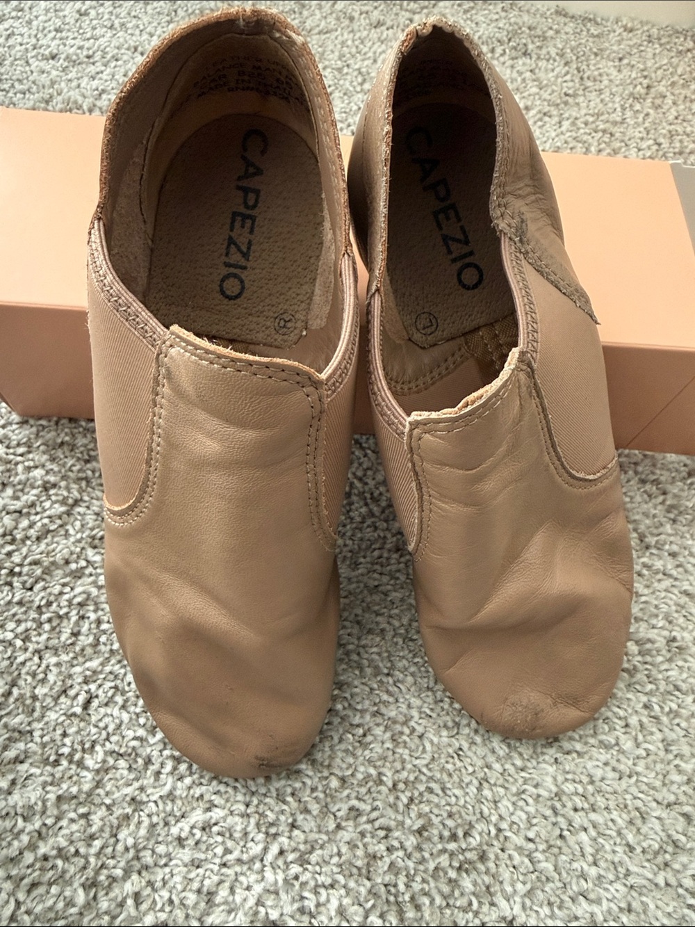 Capezio Nude/Tan Slip-On Jazz Dance Shoes